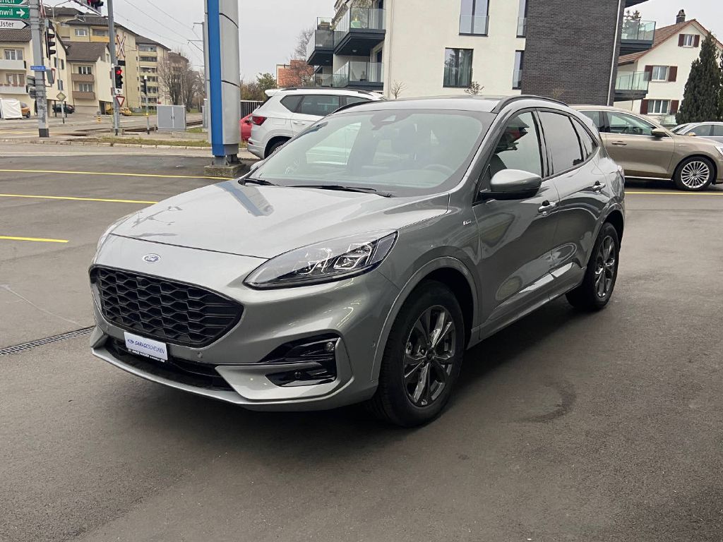 Kuga shop hybrid 4x4